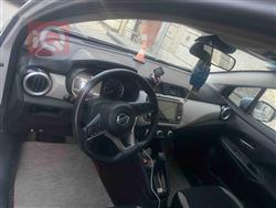 نیسان ڤێرسا